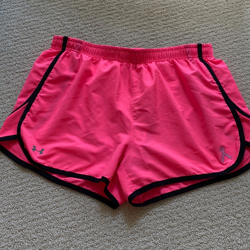 Under Armor / breast cancer athletic shirts
